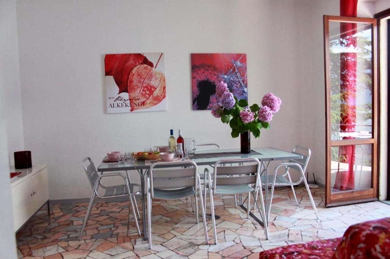 Casa Spiaggia Brezzo 外观 照片