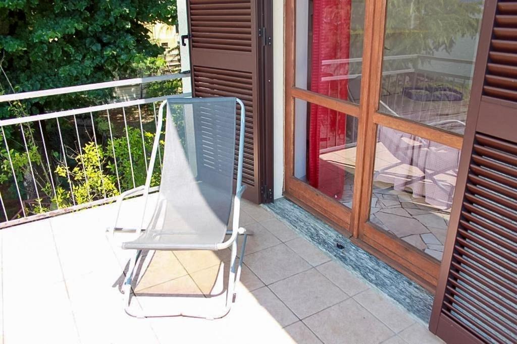 Casa Spiaggia Brezzo 外观 照片